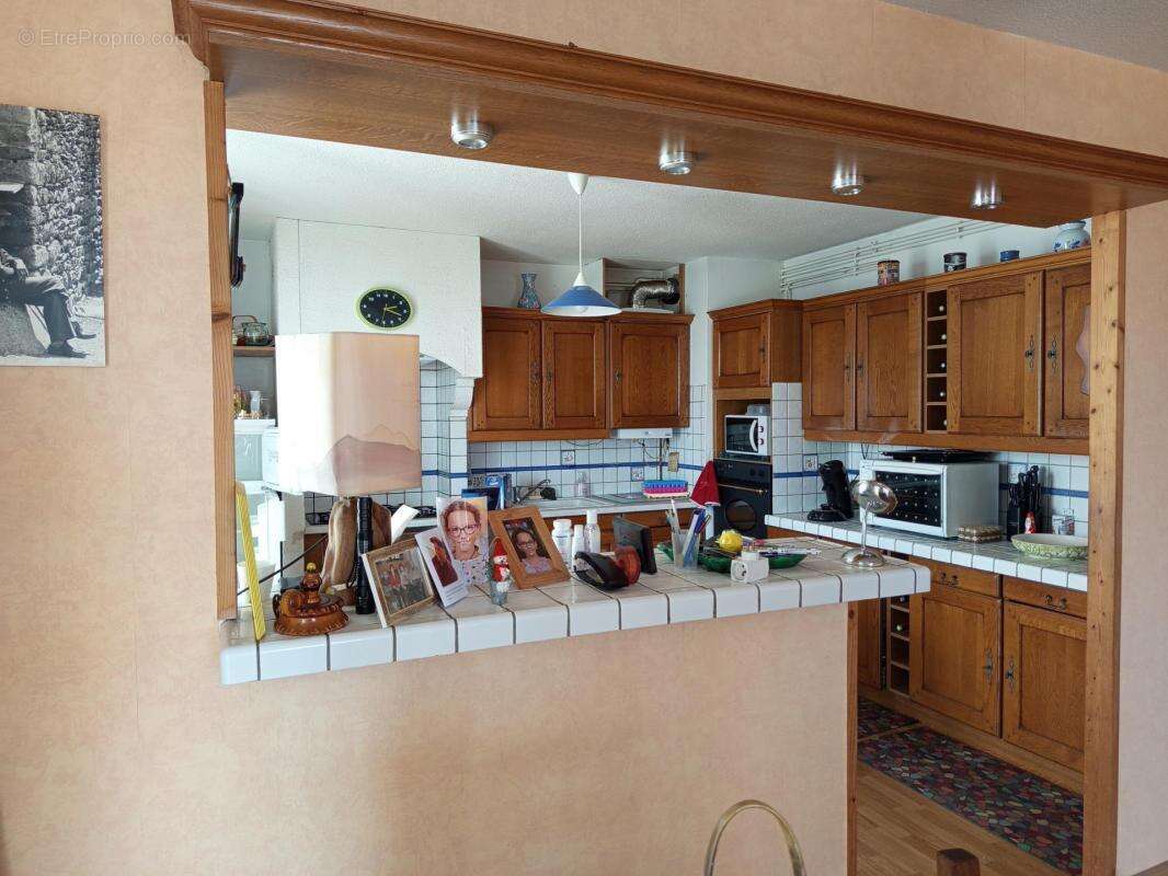 Appartement très lumineux situé dans un secteur calme avec toutes commodités - photo 2