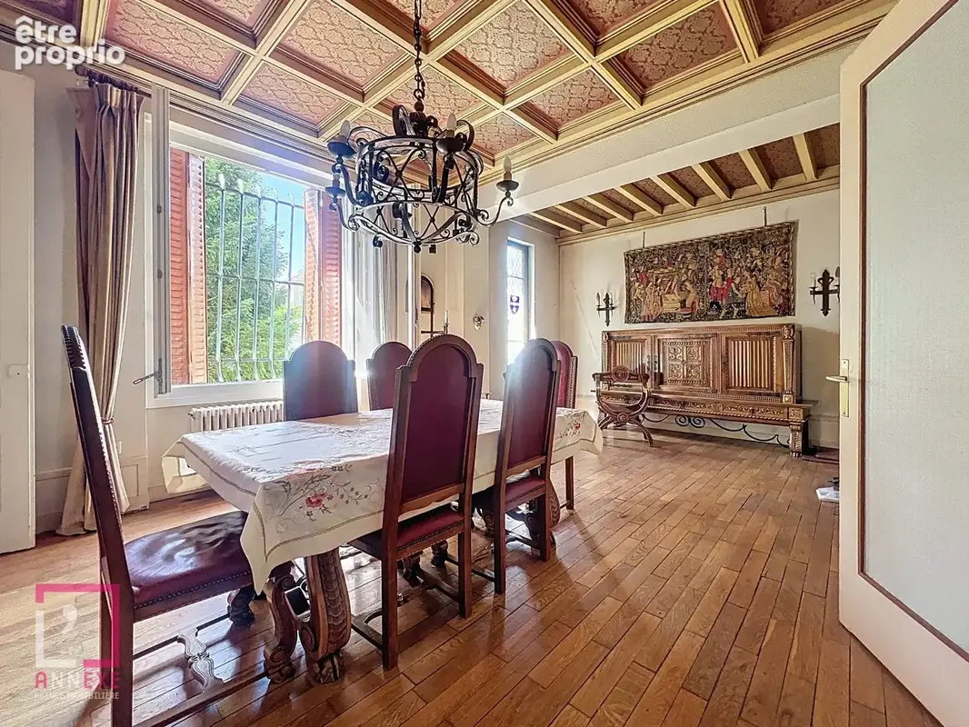 Maison 6 pièces 137 m² à vendre à Sainte-Foy-Les-Lyon (69110) - photo 5
