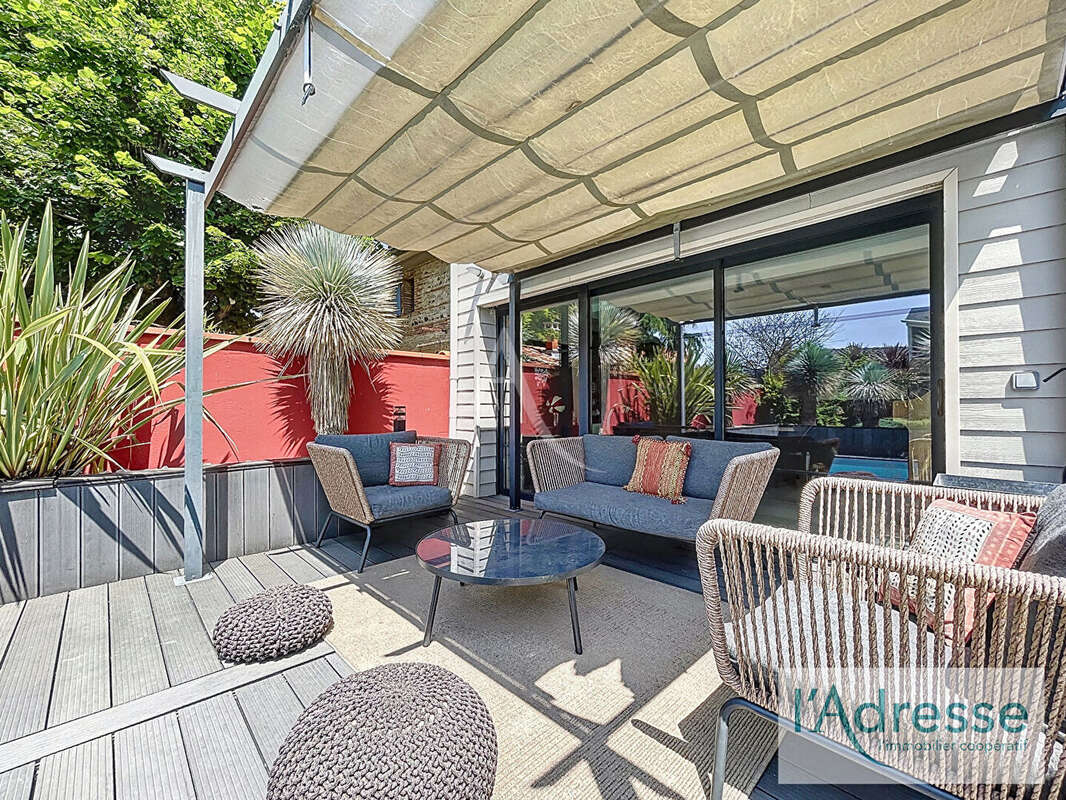 Maison à CASTELGINEST