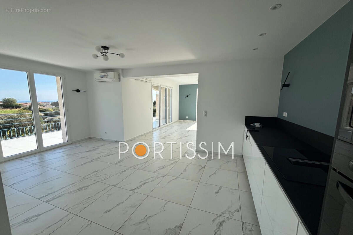 Appartement à CAGNES-SUR-MER