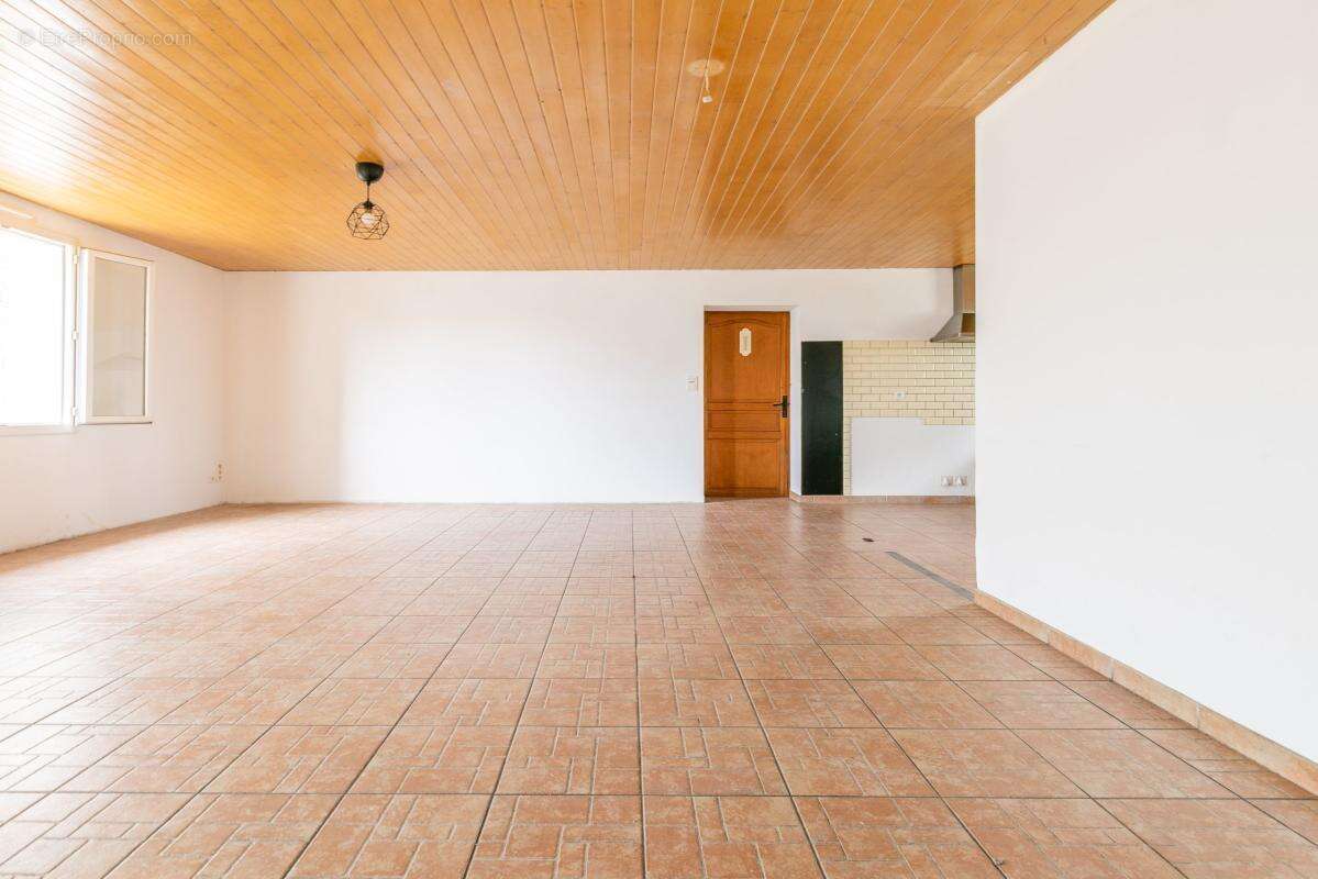 Maison à BARBATRE