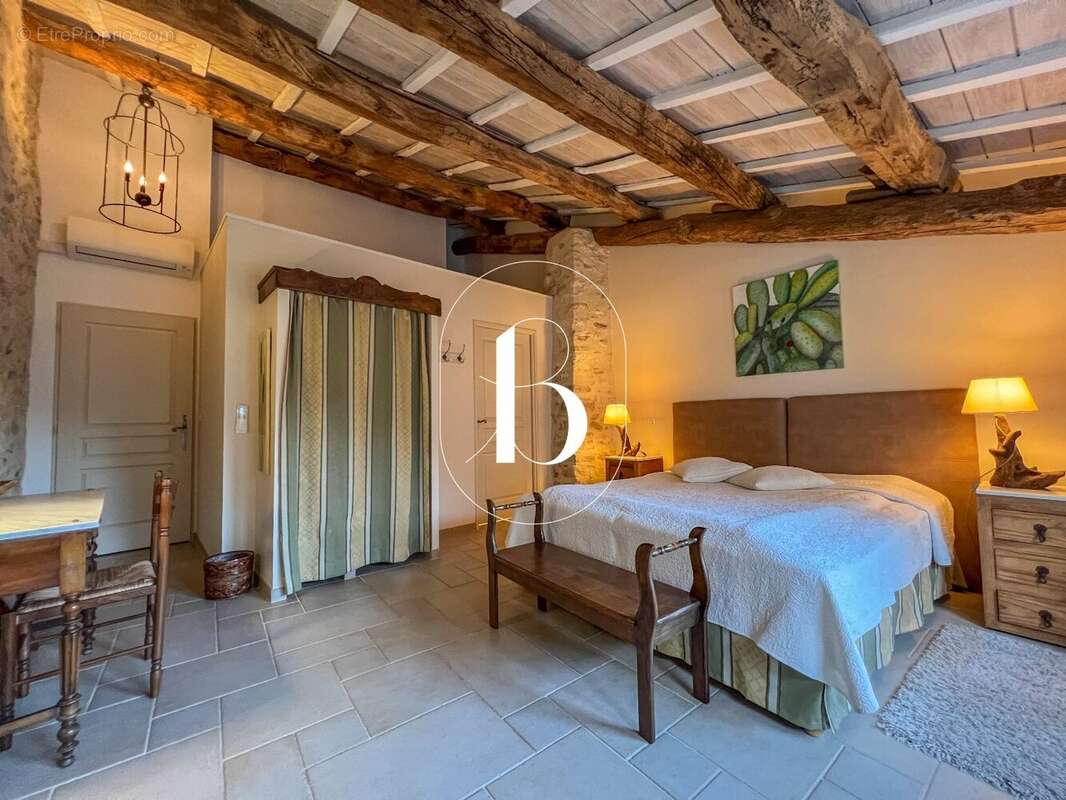 Maison à GOUDARGUES