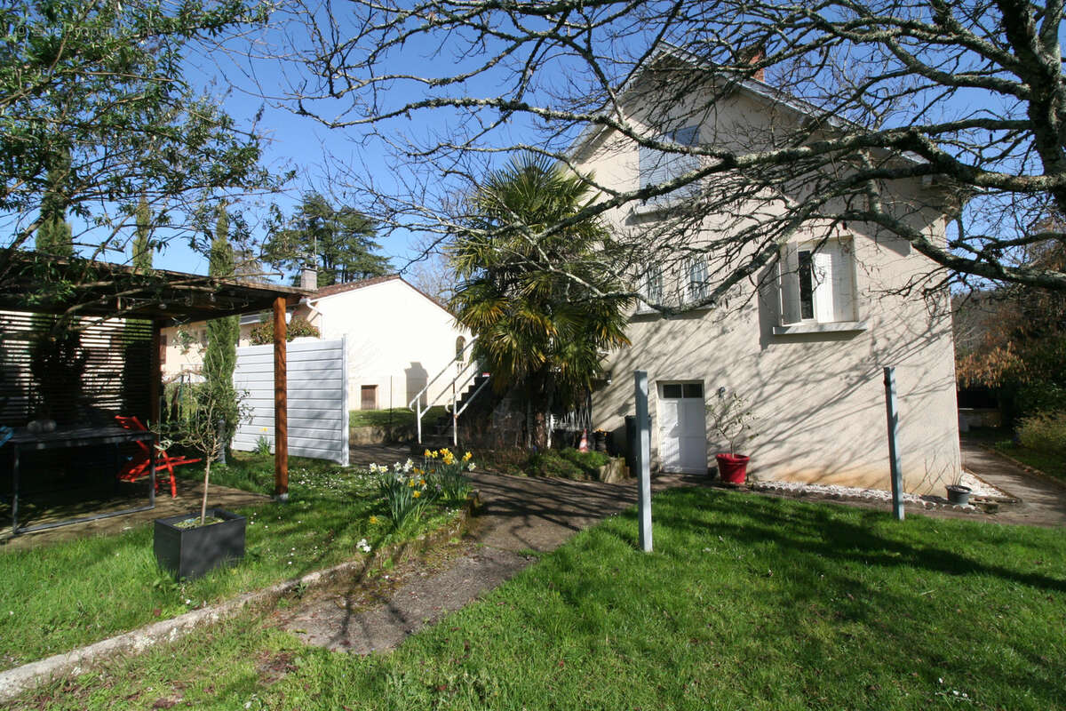 Maison à CHANCELADE