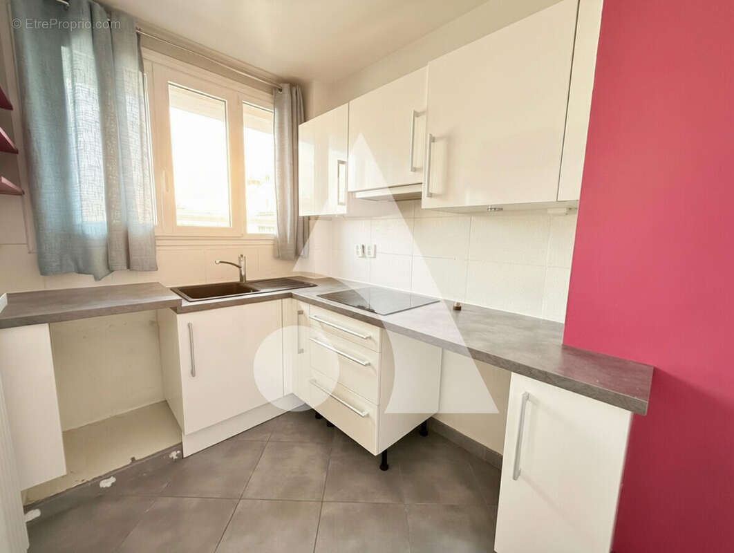 Appartement à SAINT-MAUR-DES-FOSSES