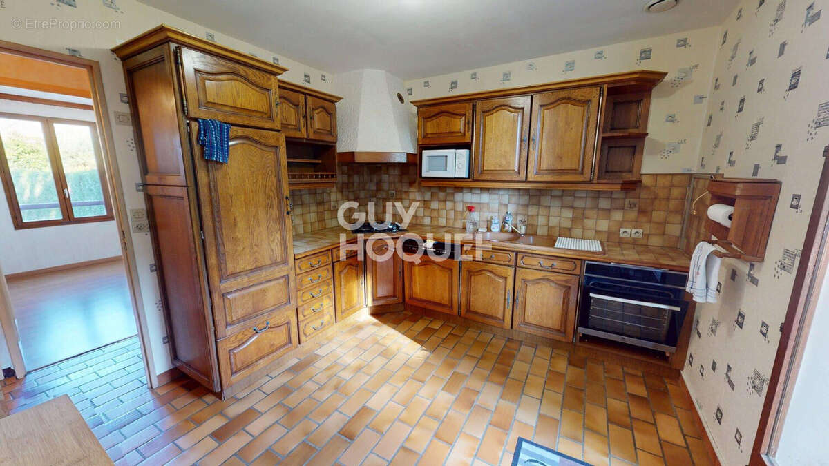 Maison à FORGES-LES-BAINS