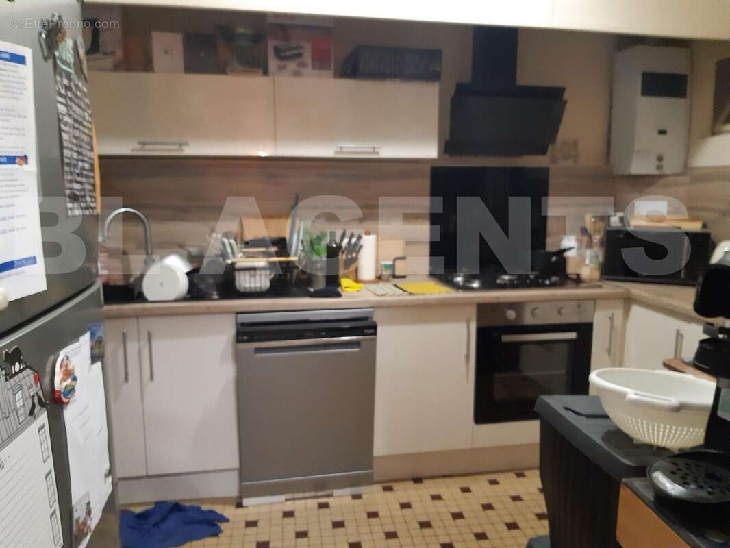 maison gauriac 16 rue du port cuisine - Maison à GAURIAC