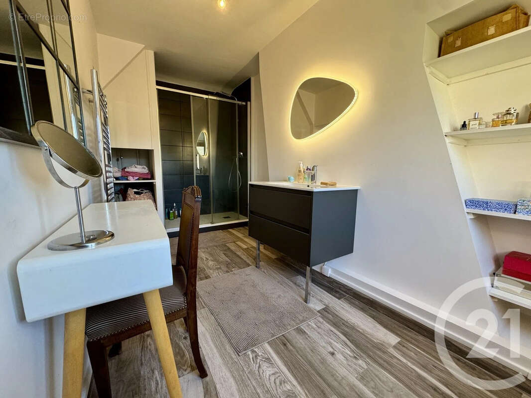 Maison 293 m² à Fontainebleau  - photo 23