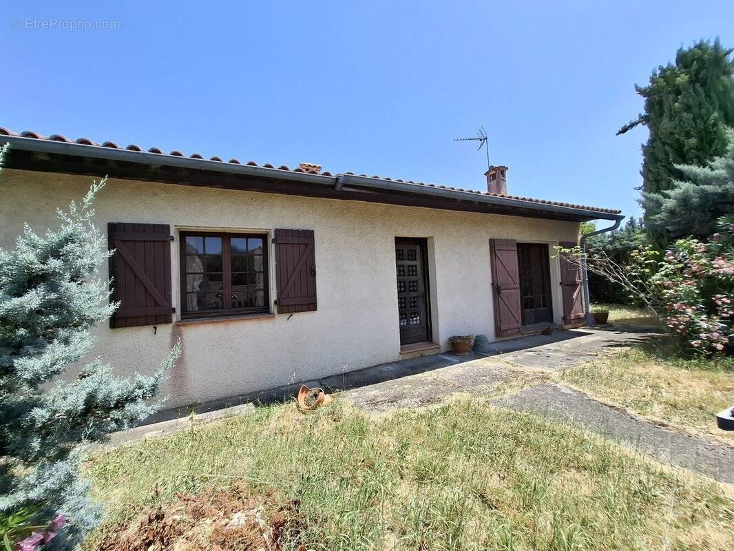 Maison à ROQUES