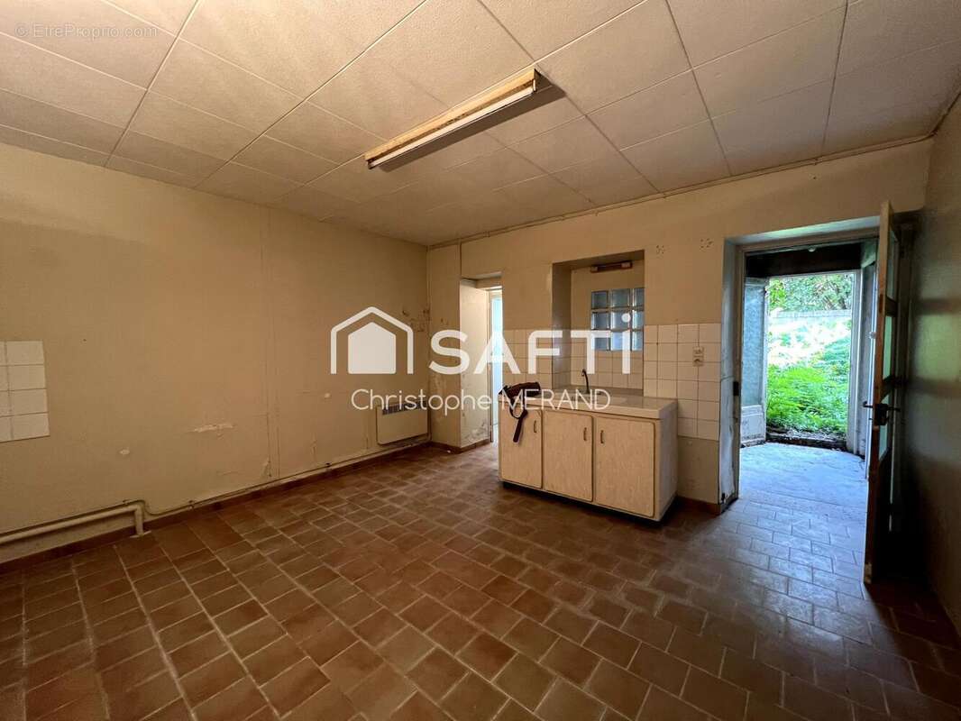 Photo 9 - Maison à LES ORMES