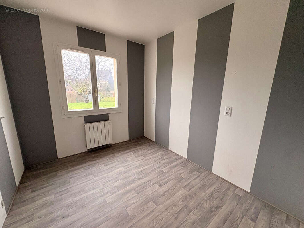 Maison à BAGUER-PICAN