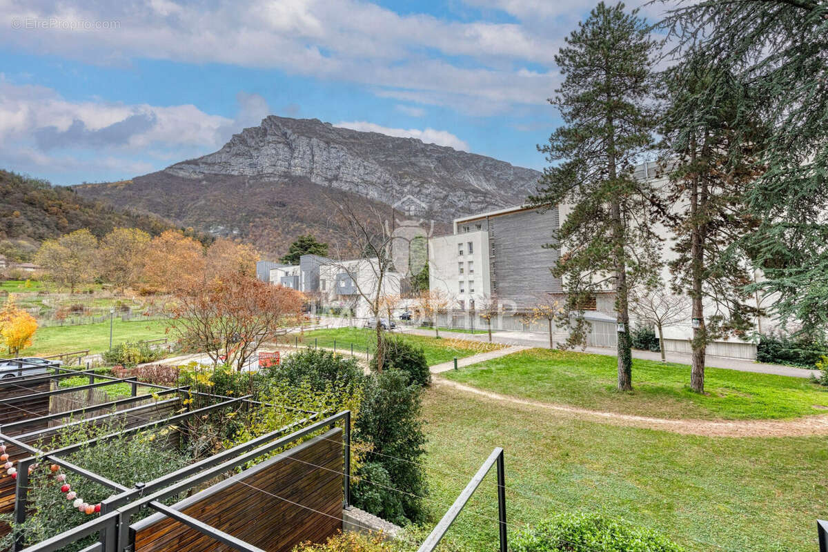 Appartement à SAINT-EGREVE
