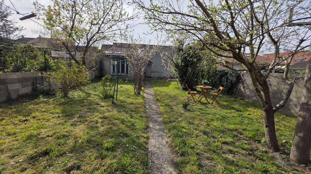 EN EXCLUSIVITÉ CHEZ CIP   Maison 'ADÈLE' à Tremblay-en-France (Vert Galant) - photo 17