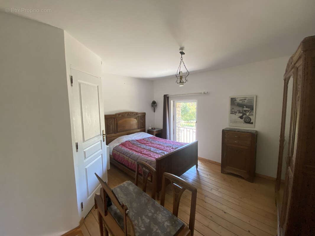 Maison à ROSIS