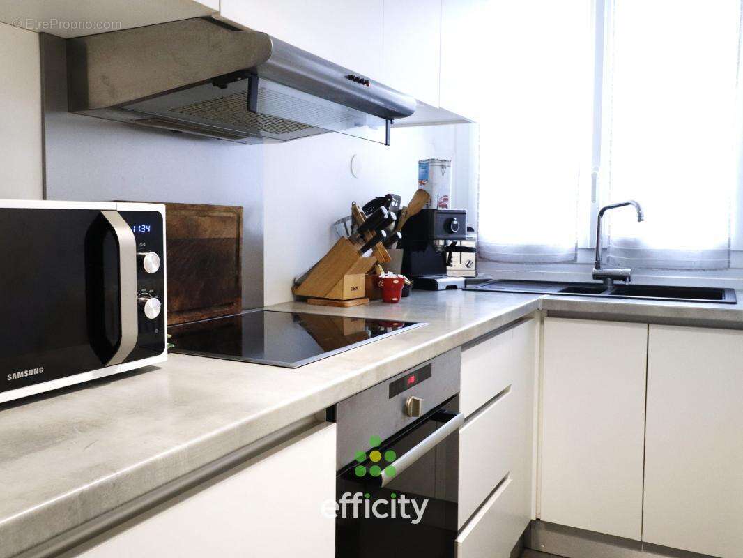 Appartement à SAINT-MAUR-DES-FOSSES