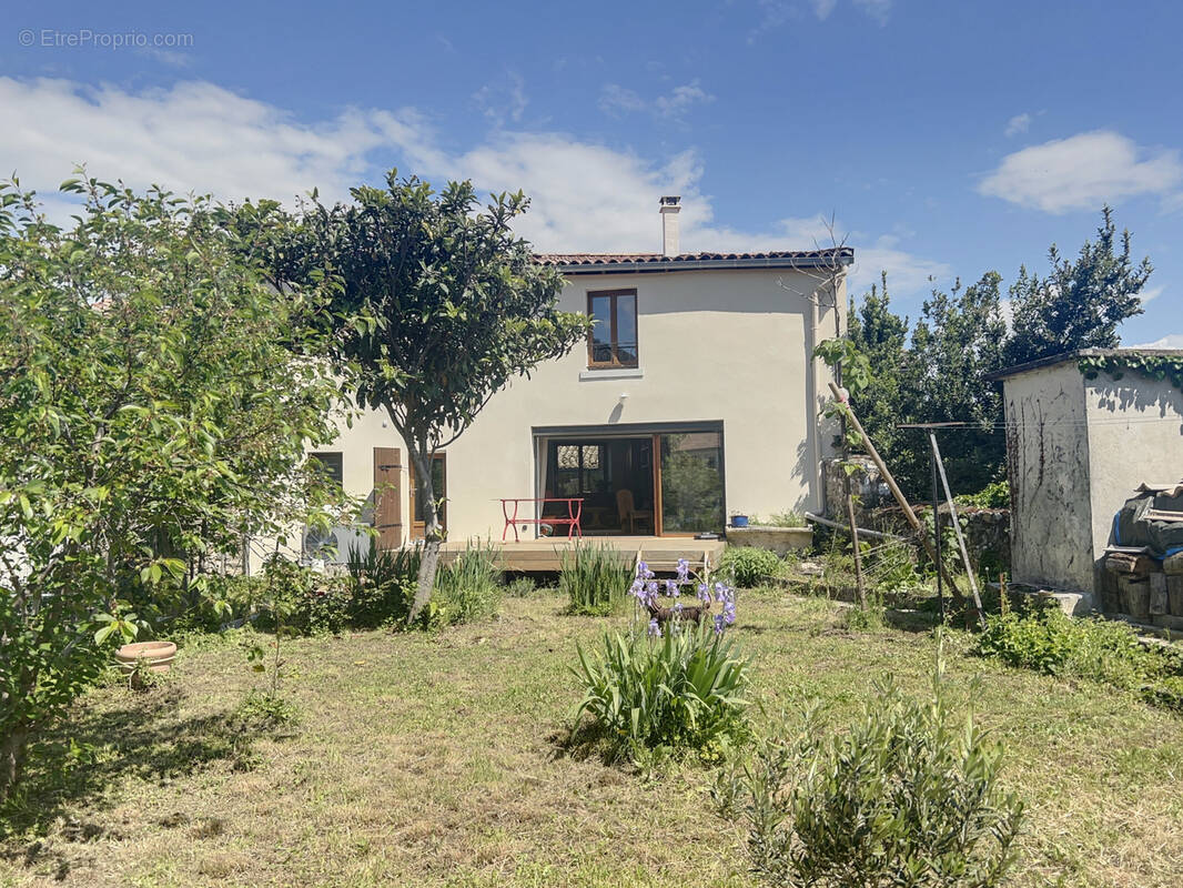 Maison à CORNAS