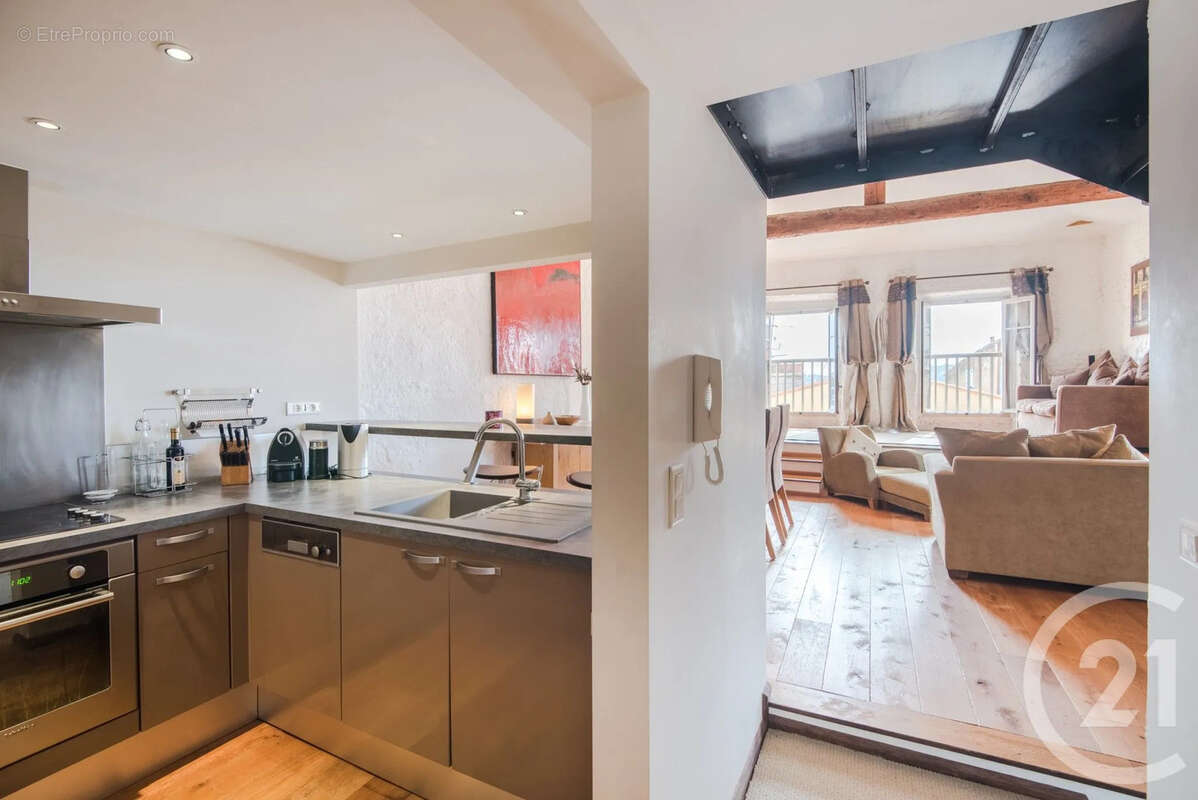Appartement à VILLEFRANCHE-SUR-MER