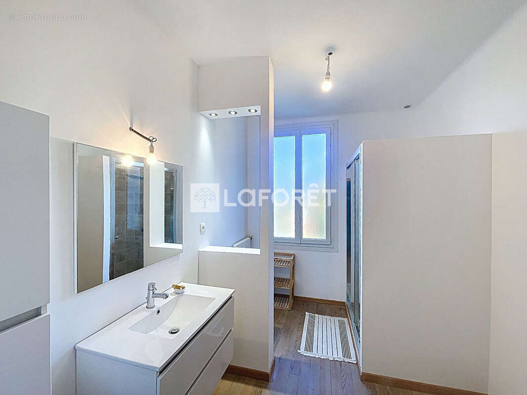 Maison à CASTELSARRASIN