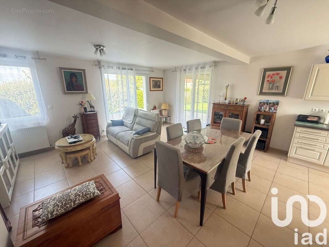 Photo 3 - Maison à LUSSAULT-SUR-LOIRE