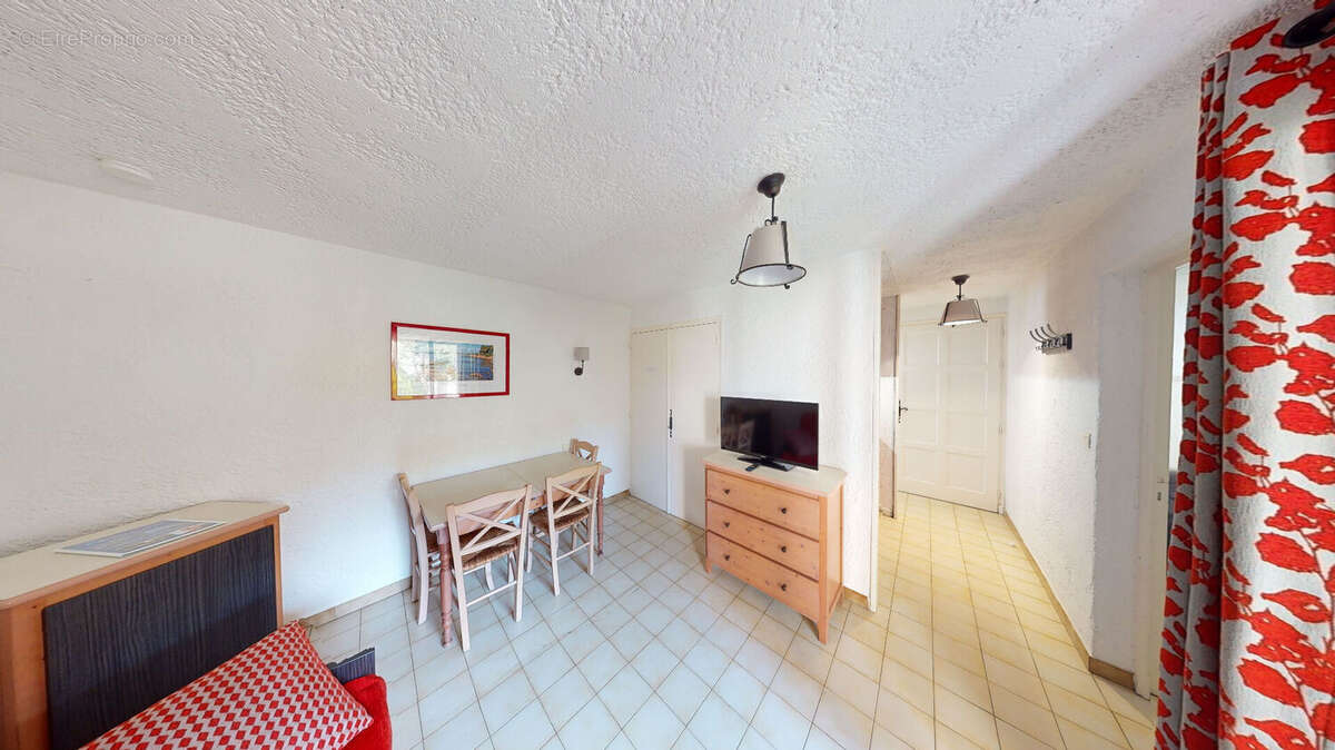 Appartement à SAINT-RAPHAEL