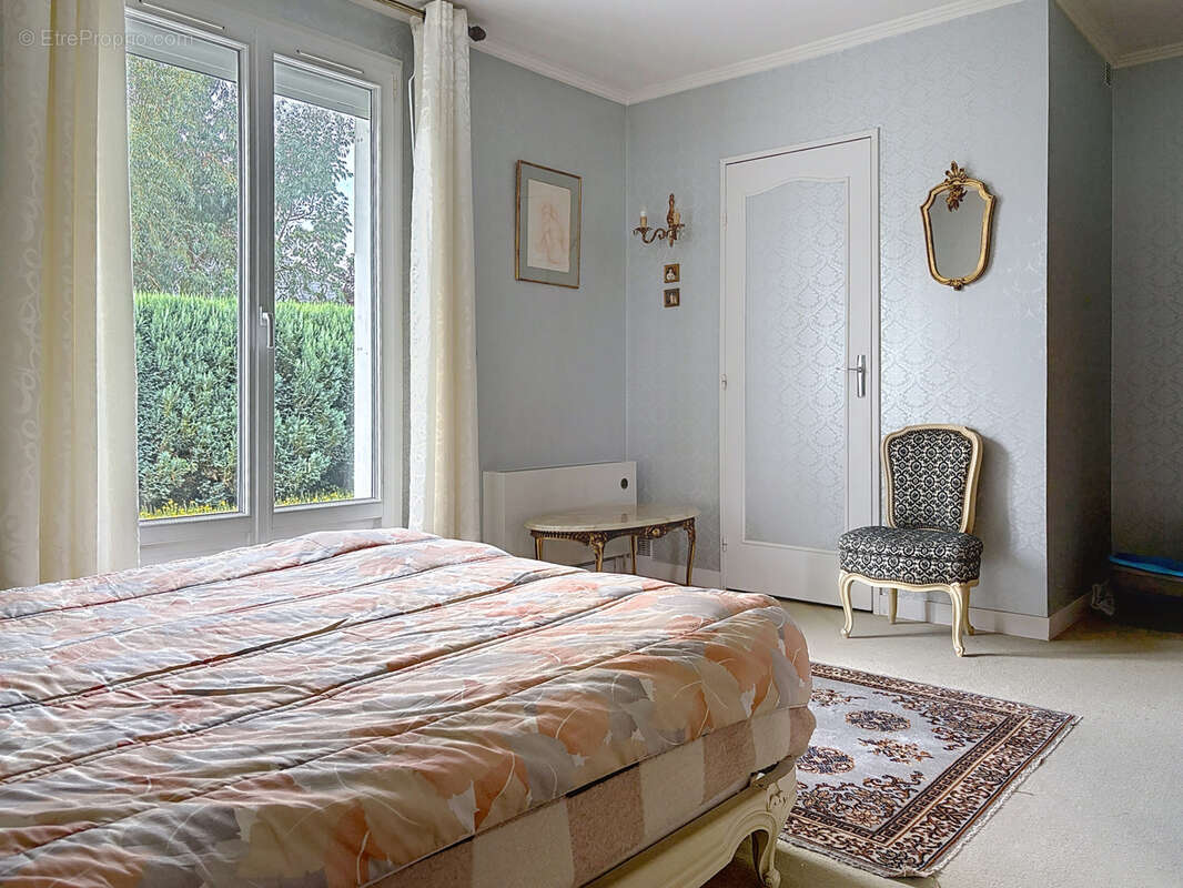 Maison à FRANQUEVILLE-SAINT-PIERRE