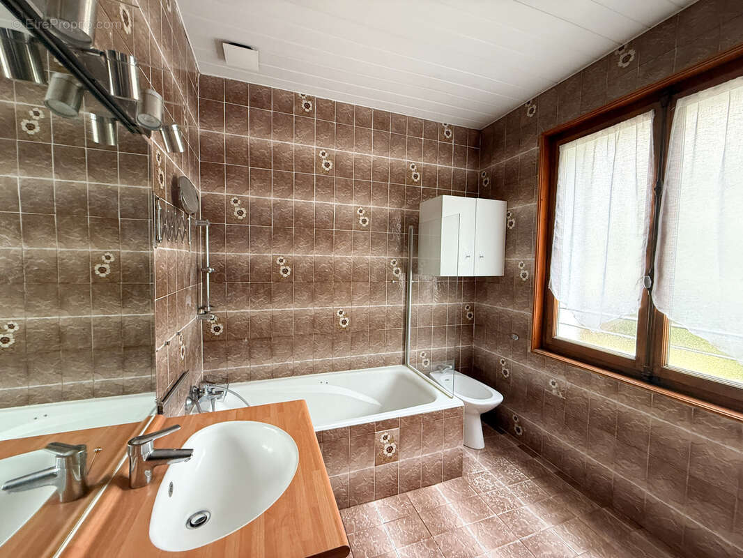 Appartement à ANNECY-LE-VIEUX