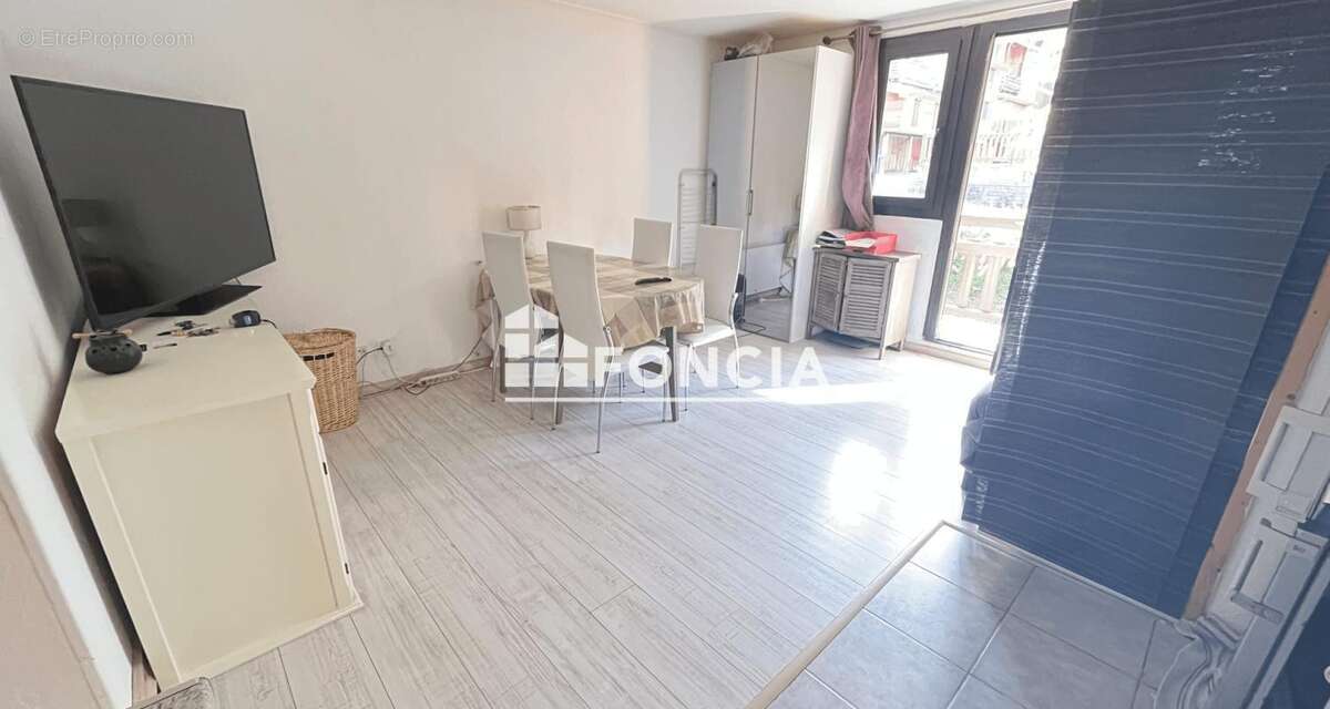 Appartement à RISOUL