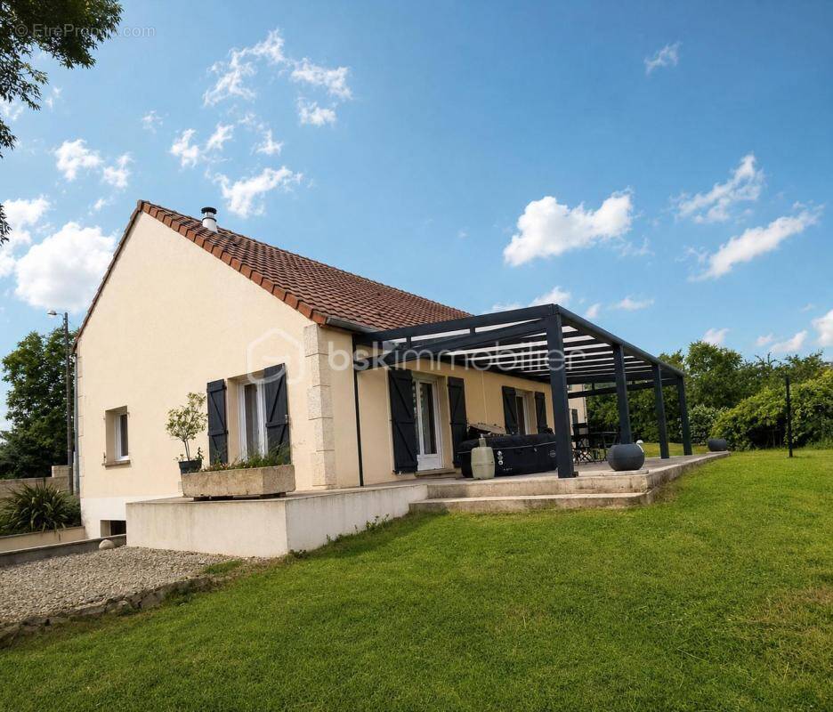 Maison à NOVION-PORCIEN