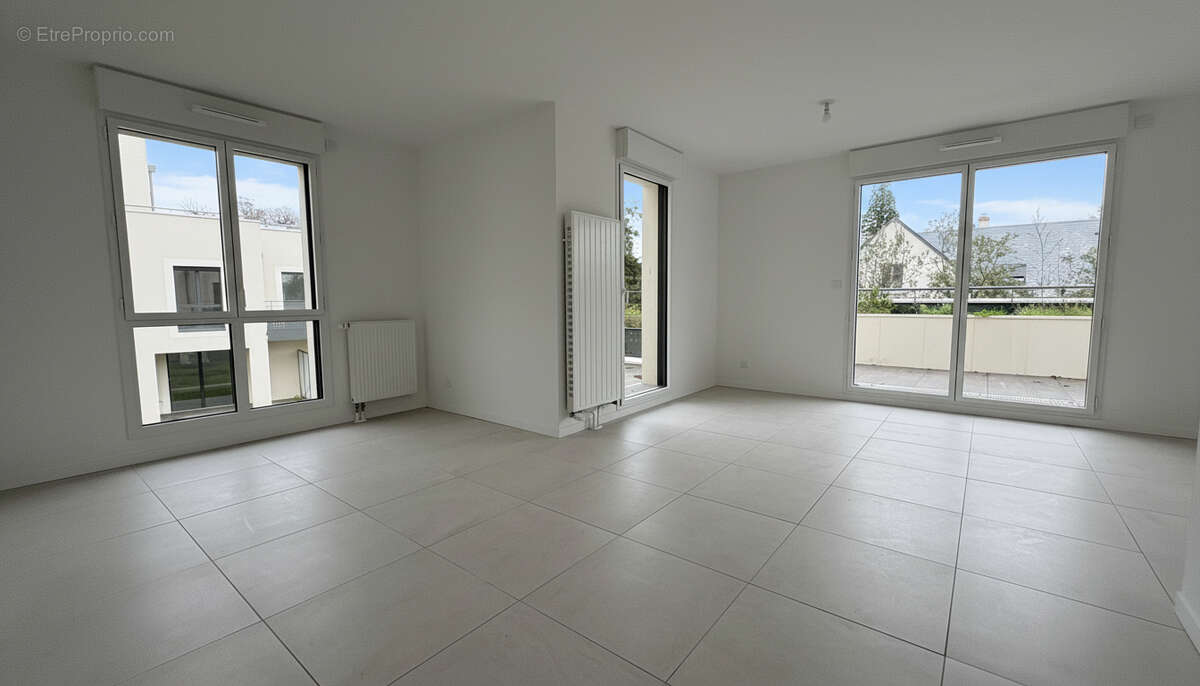 Appartement à SAINT-CYR-SUR-LOIRE