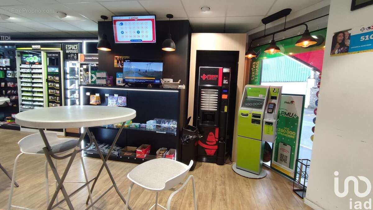 Photo 3 - Commerce à NOUZONVILLE