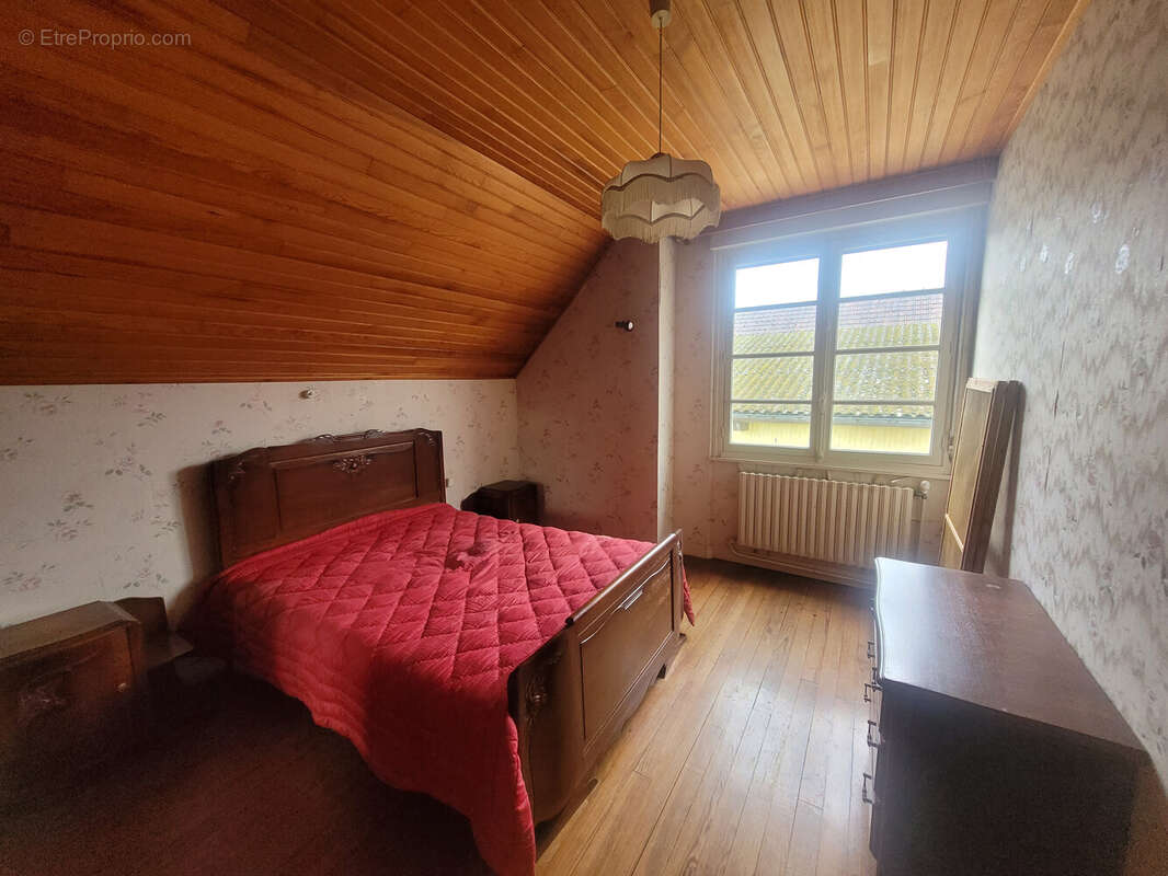 Maison à DOMLEGER-LONGVILLERS