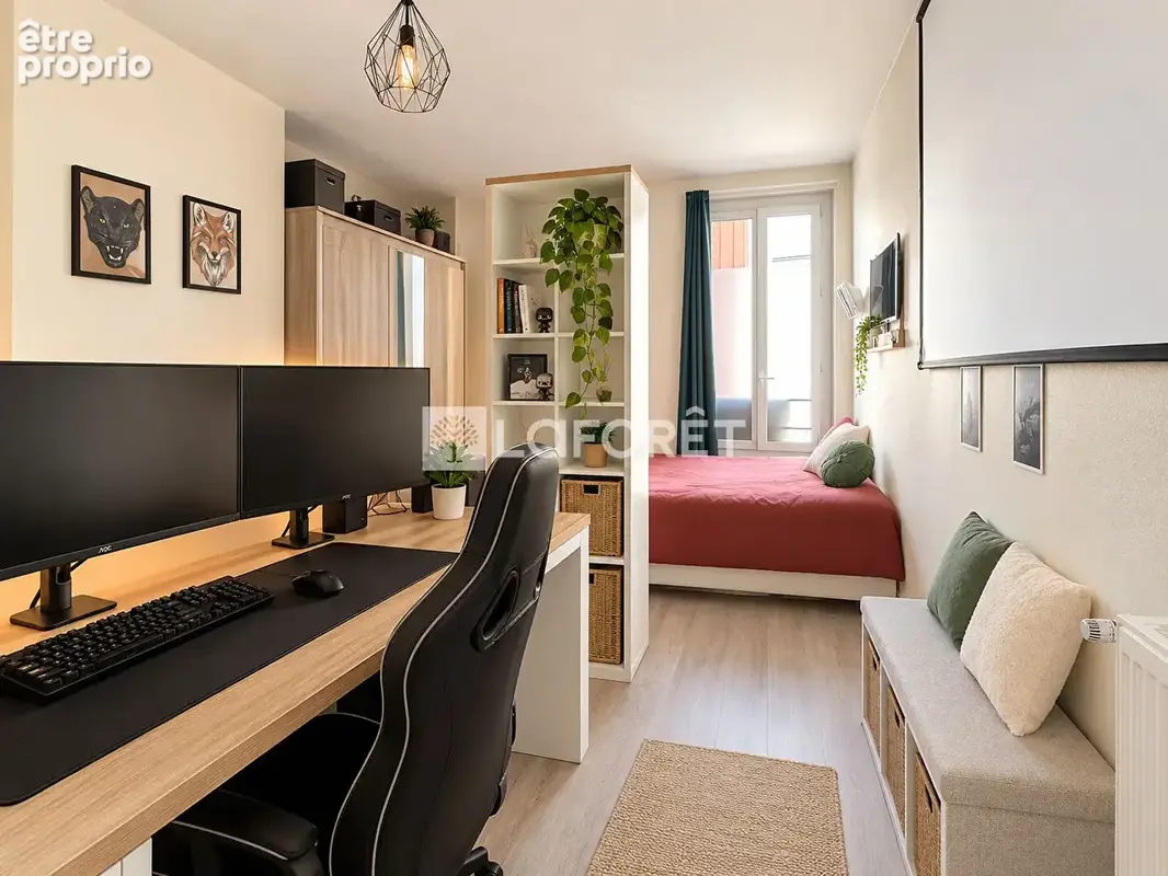 Roanne centre ? appartement de charme 118 m² - photo 3