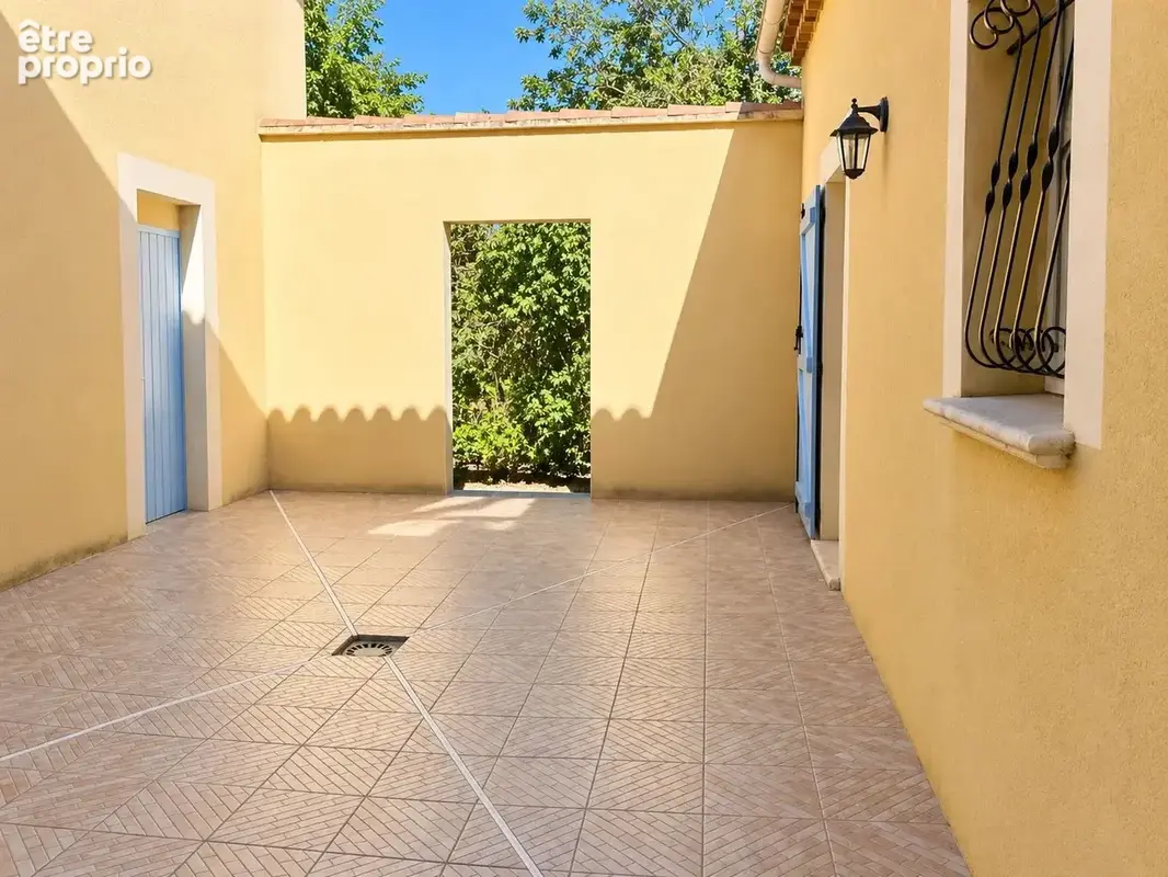 Maison T6 206 m2 - garage jardin - photo 17