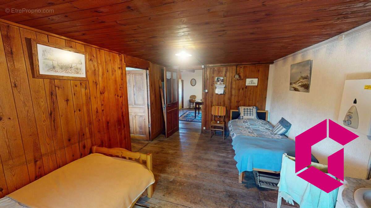 Maison à MERLE-LEIGNEC