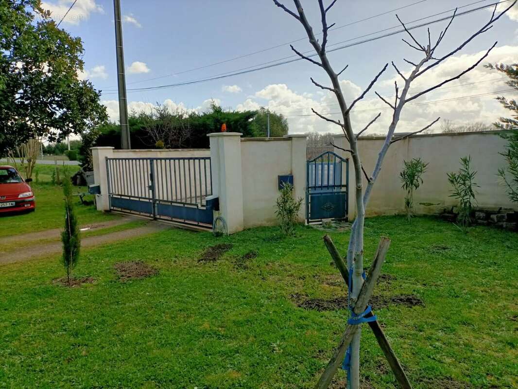 Maison à SAINT-EMILION
