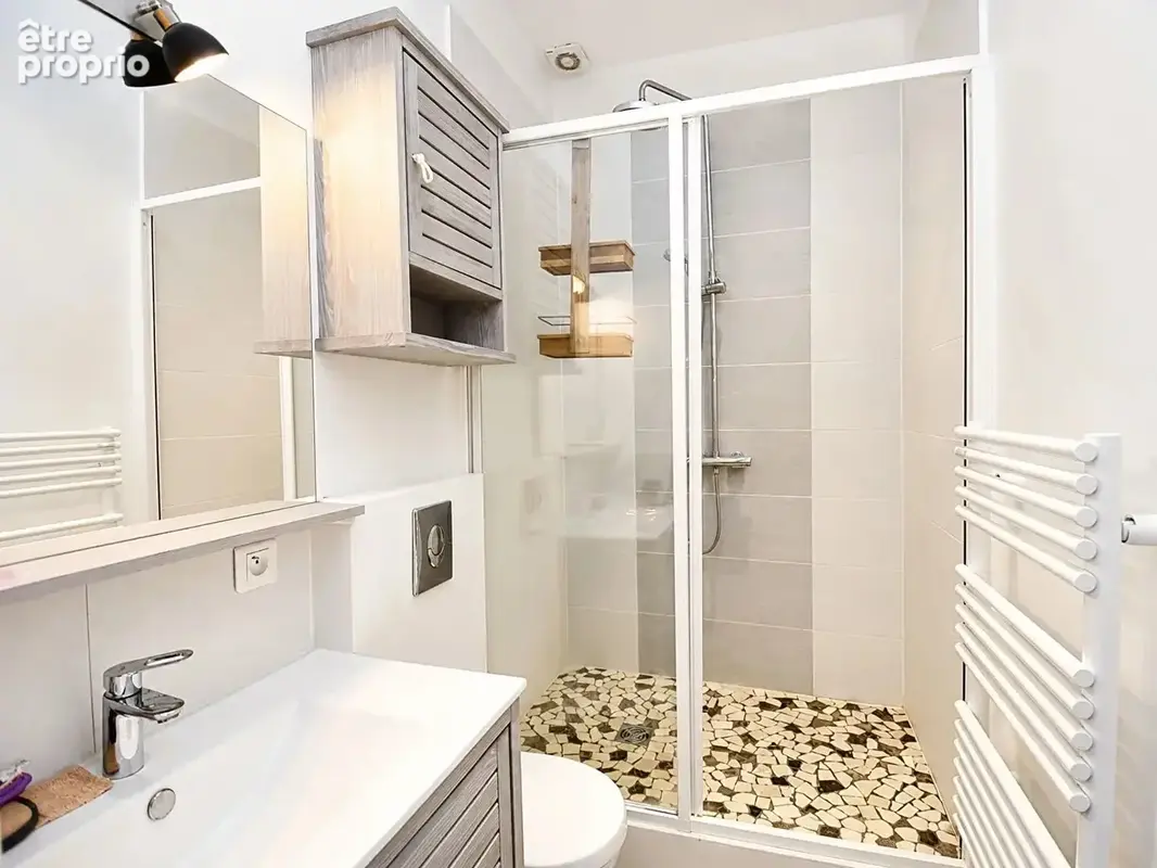 Le vesinet coeur de centre  - 3 mn rer - propriete de 183 m² - 5 chambres - terrain 644 m² - photo 16
