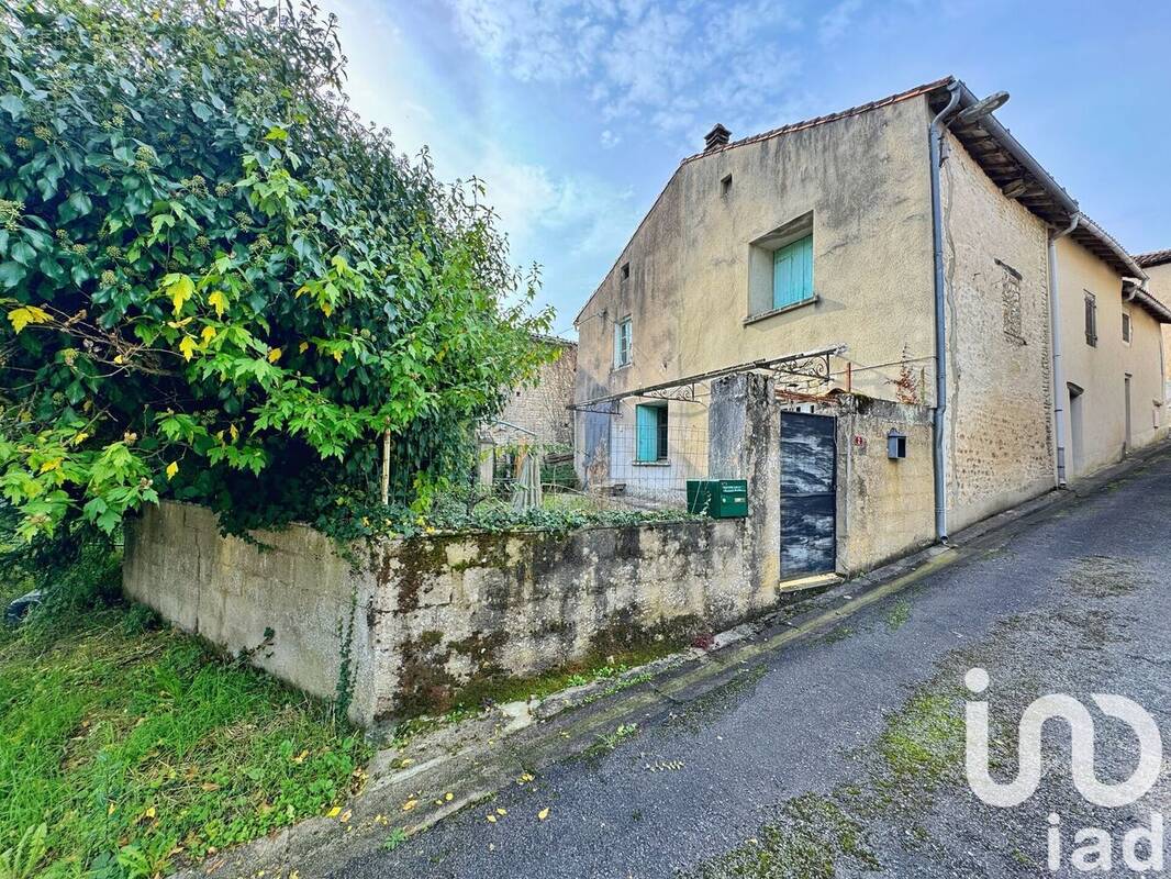 Photo 1 - Maison à AIGRE