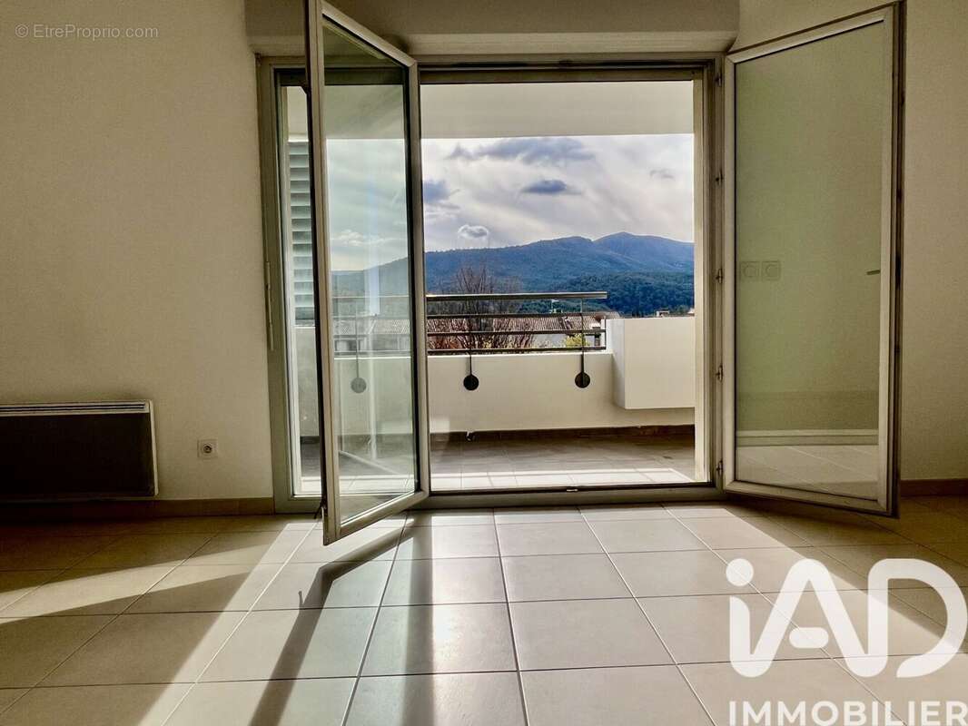 Photo 4 - Appartement à SAINT-ZACHARIE