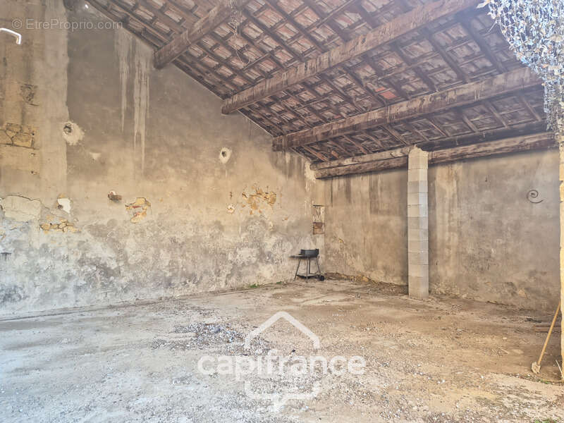 Maison à MONTFAUCON