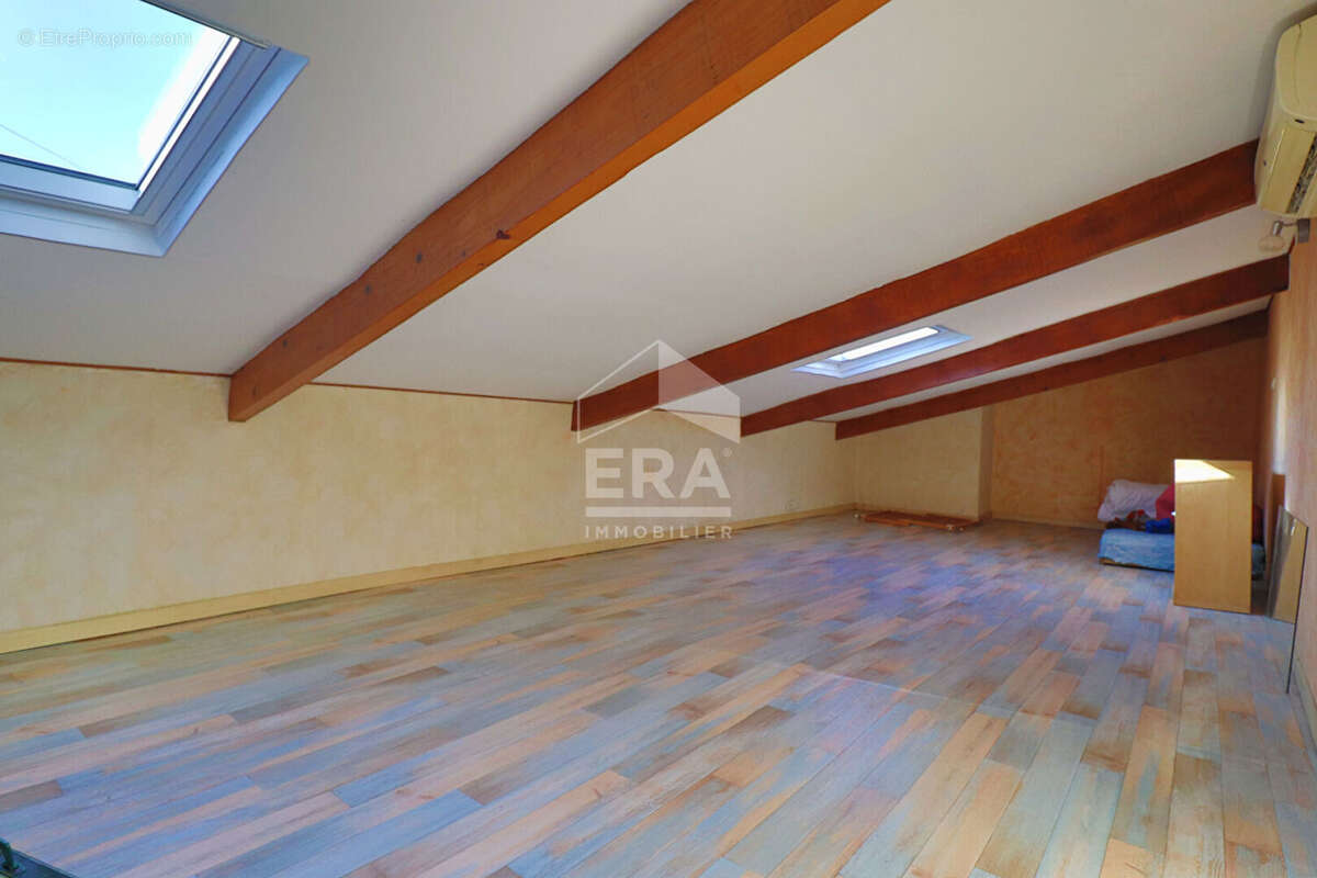 Maison à MARSEILLE-10E