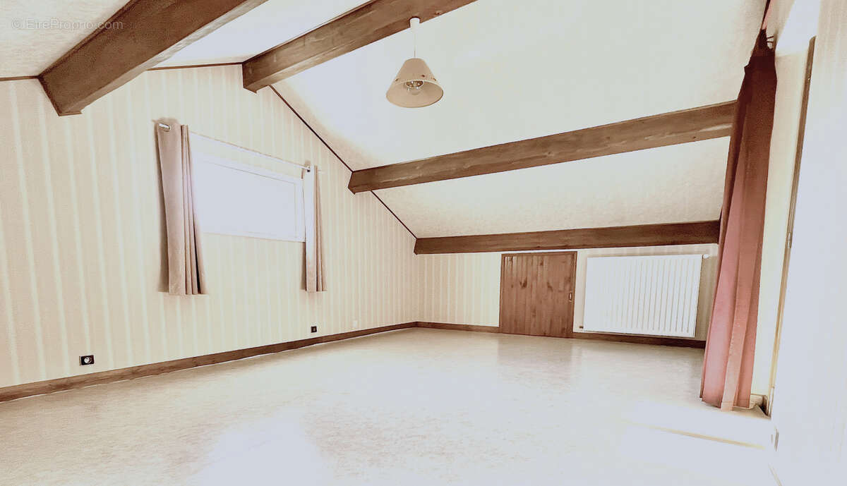 Maison à SAINT-MARCELLIN-EN-FOREZ