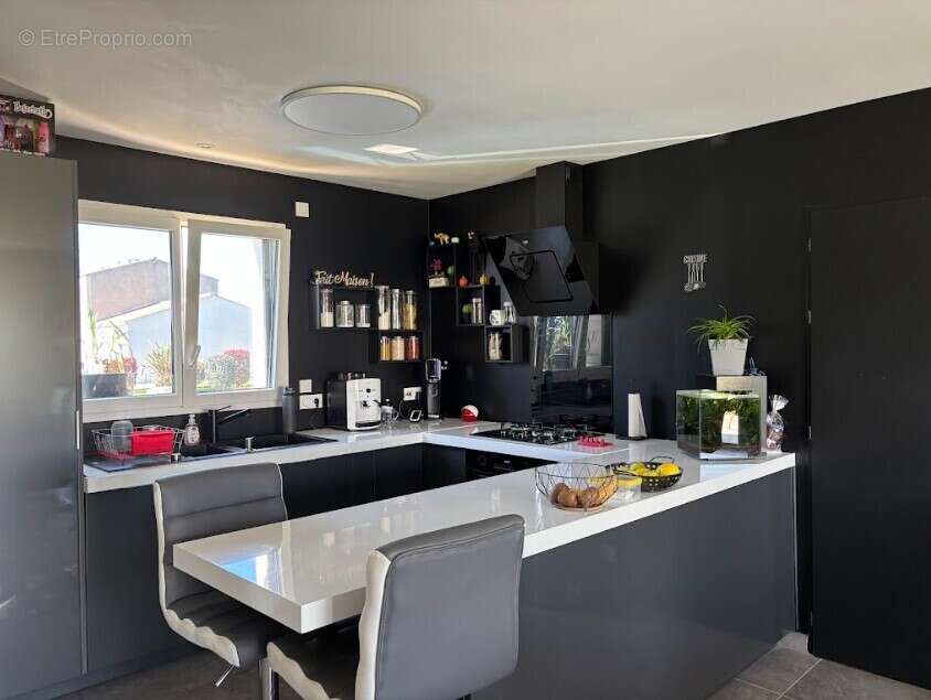 Maison à LE BERNARD