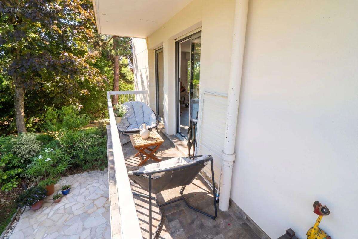 Appartement de 4 pièces de 79 m² à Garches - photo 10