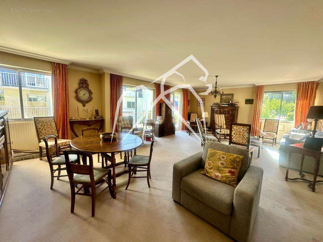 Appartement 115m²  Rouen Gare (76000) - photo 2