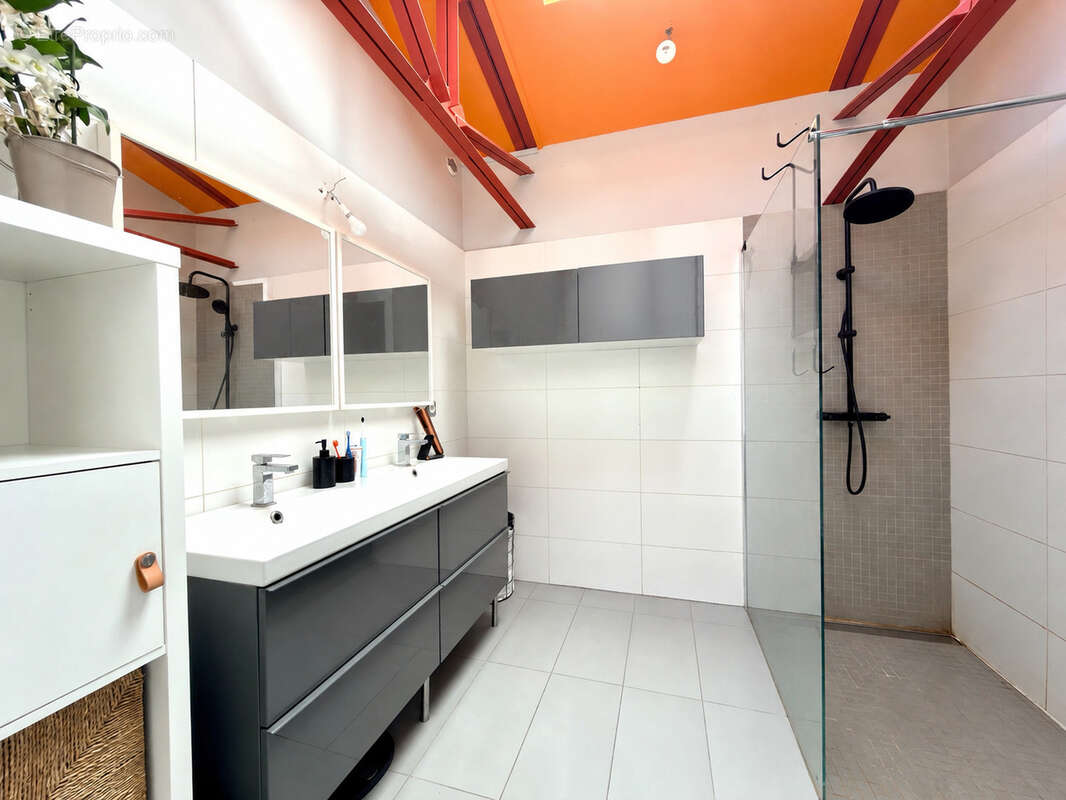 Maison entièrement rénover avec piscine - photo 14