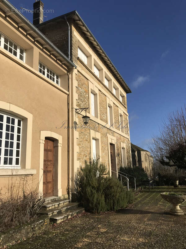 Maison à SARLAT-LA-CANEDA