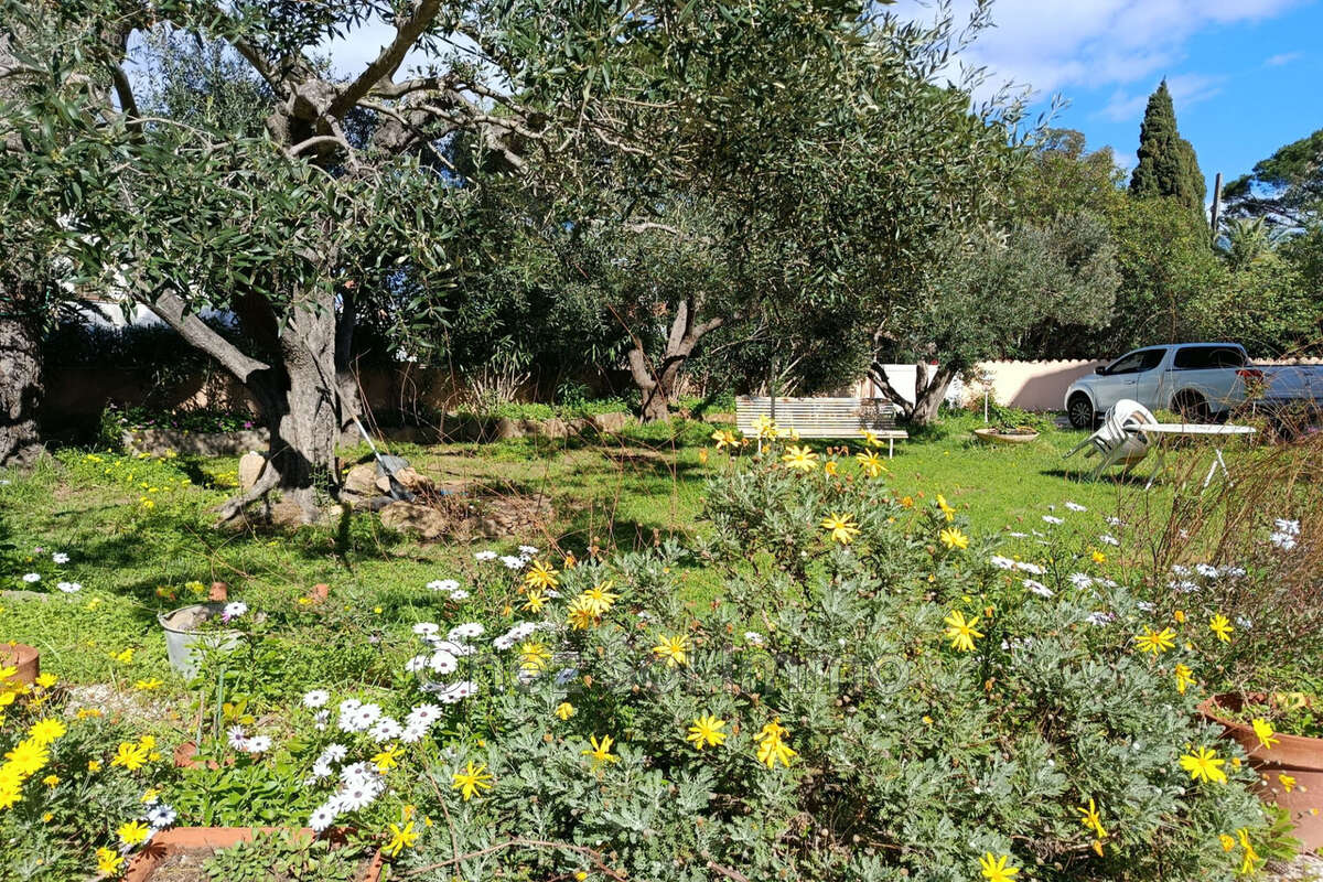 Maison à CAVALAIRE-SUR-MER