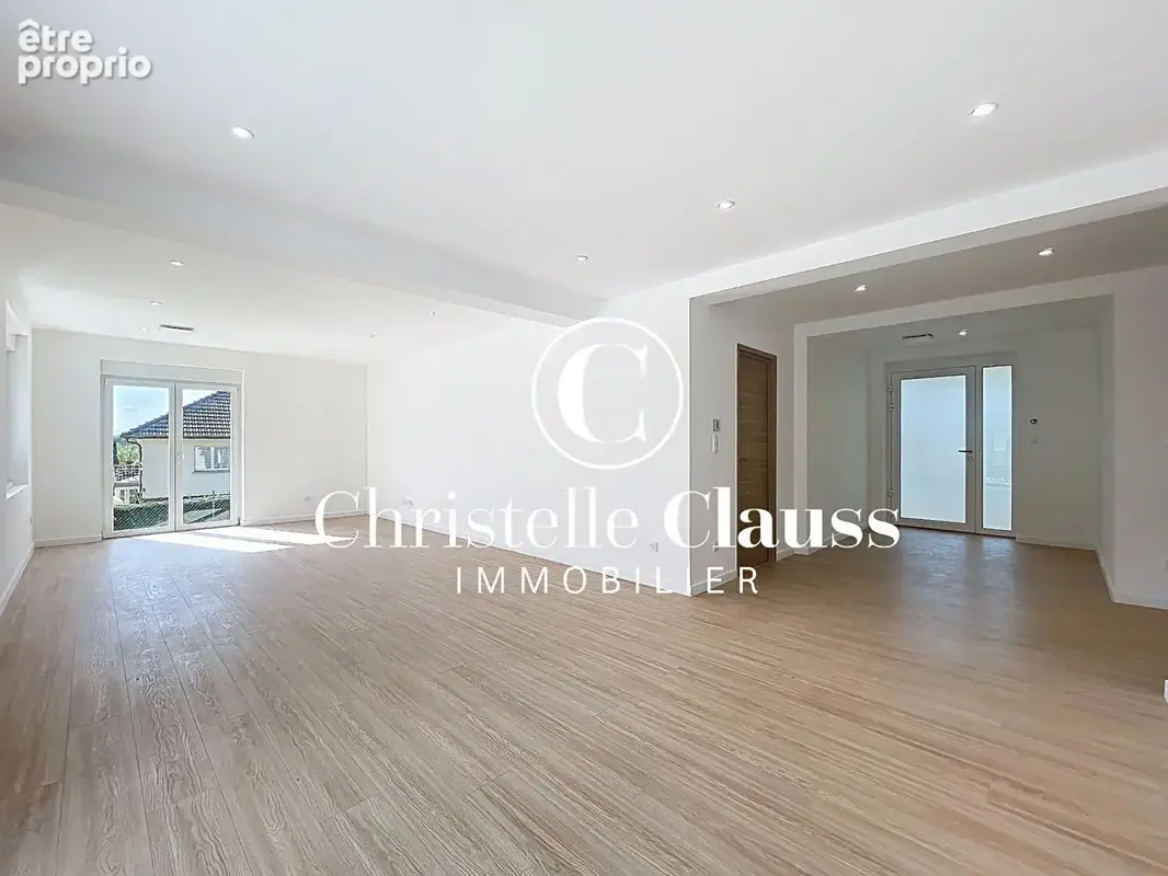 Villa Riedisheim 6 pièces - quartier calme et intime - photo 5