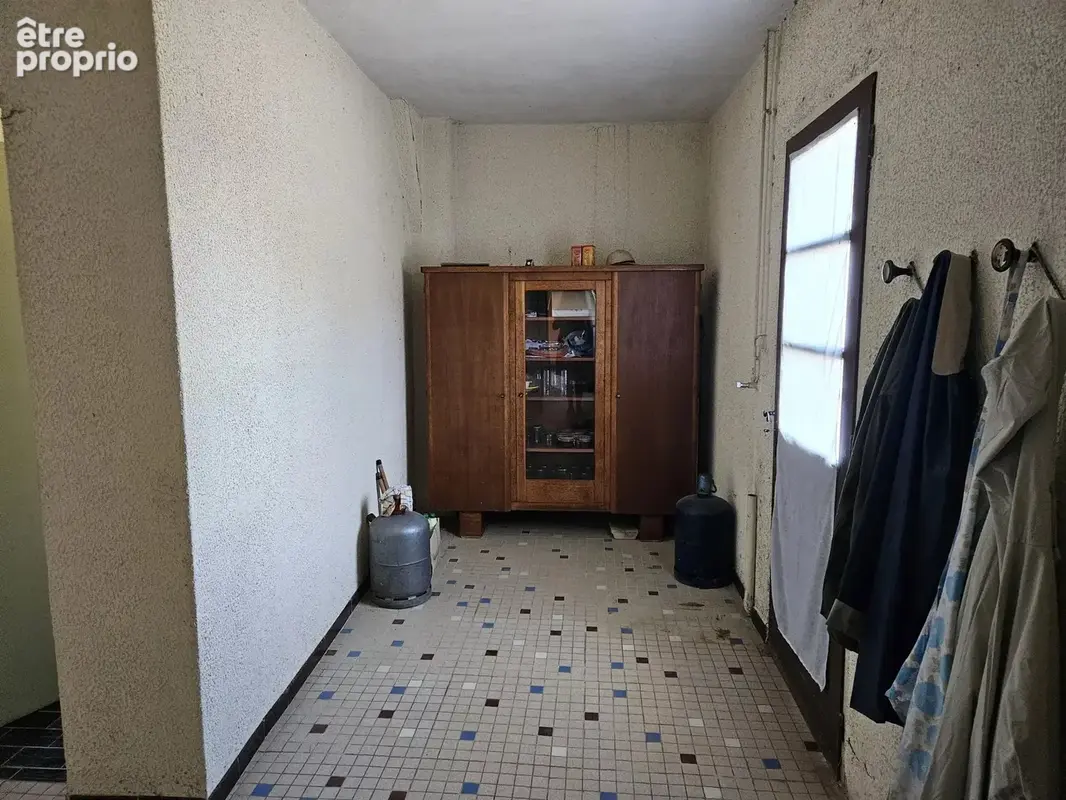 Ferme moderne avec une seconde maison à rénover - photo 36