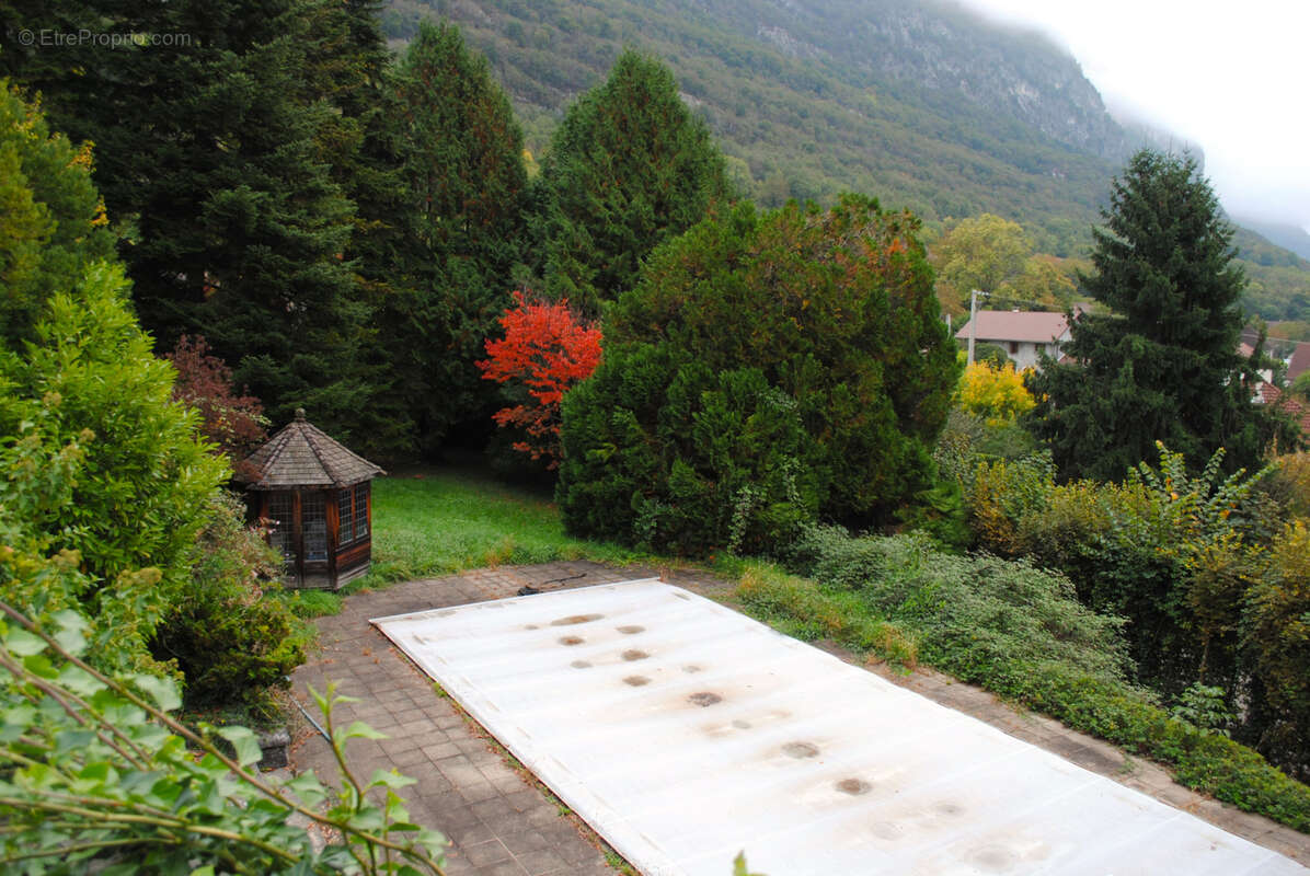 Maison à CHINDRIEUX
