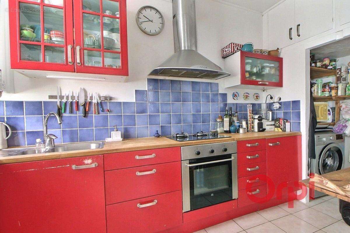 maison de ville avec cour - Marseille 13007 - photo 8